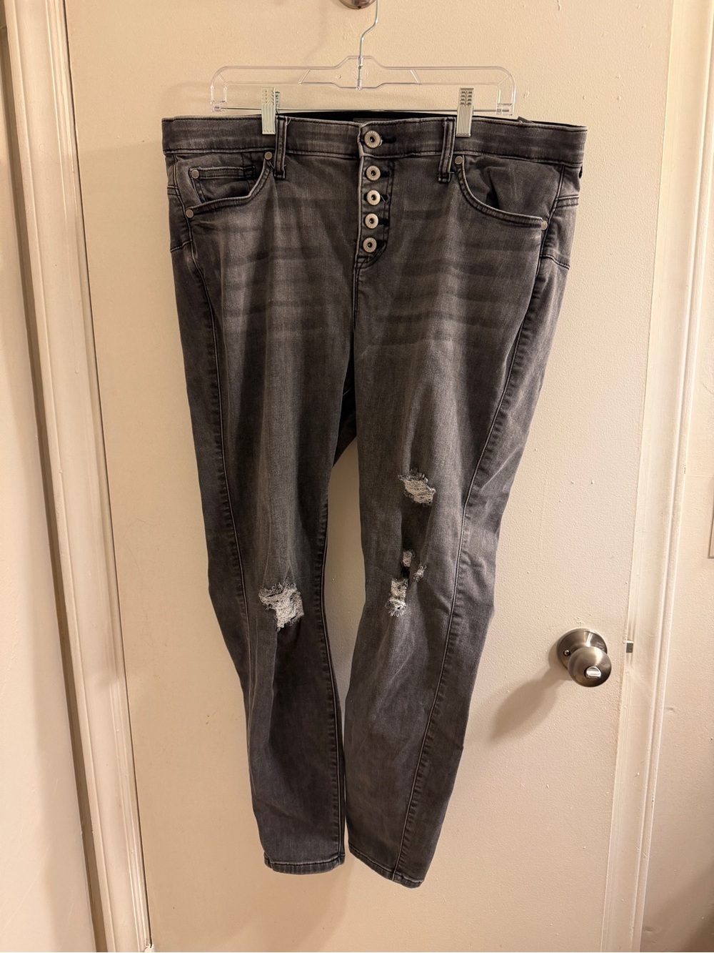 torrid Gray Distressed Super Soft Bombshell Skinny Jeans